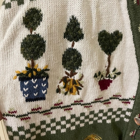 Adorable Vintage Quacker Factory Cardigan Grandma Sweater - Picture 4 of 9